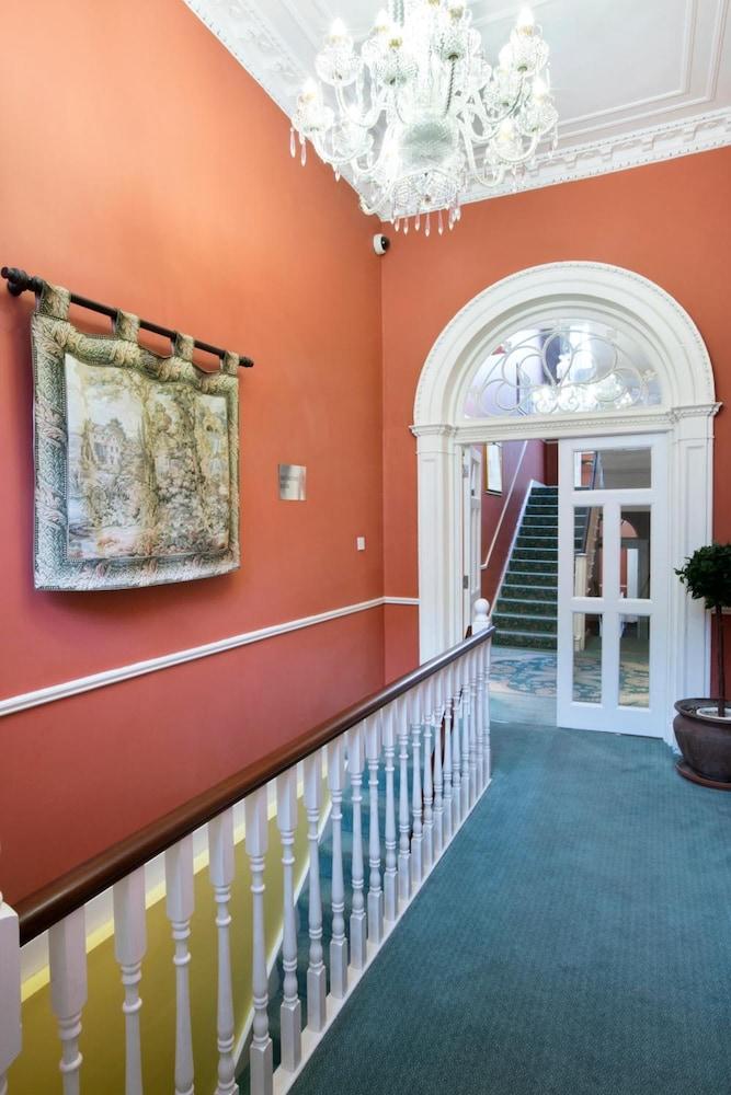 Harrington Hall 4*