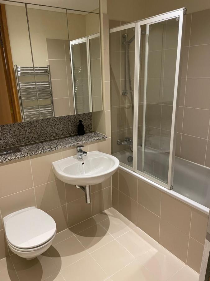 Close To Convention Centre *