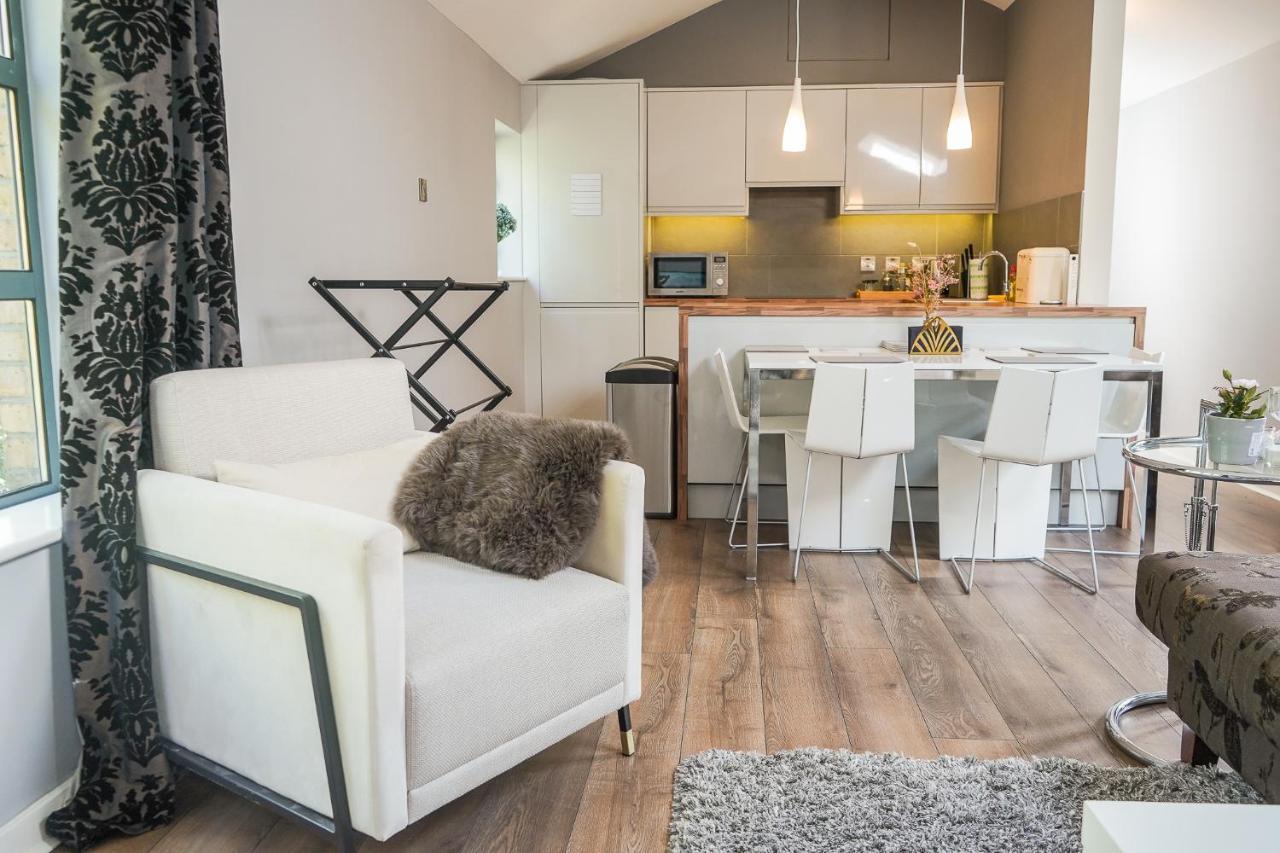 Stunning Duplex With Private Parking In 4 Vakantiehuis Dublin