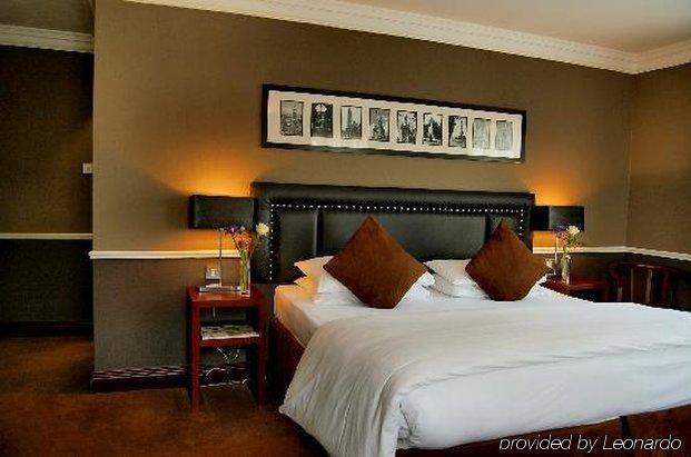 Parliament Hotel