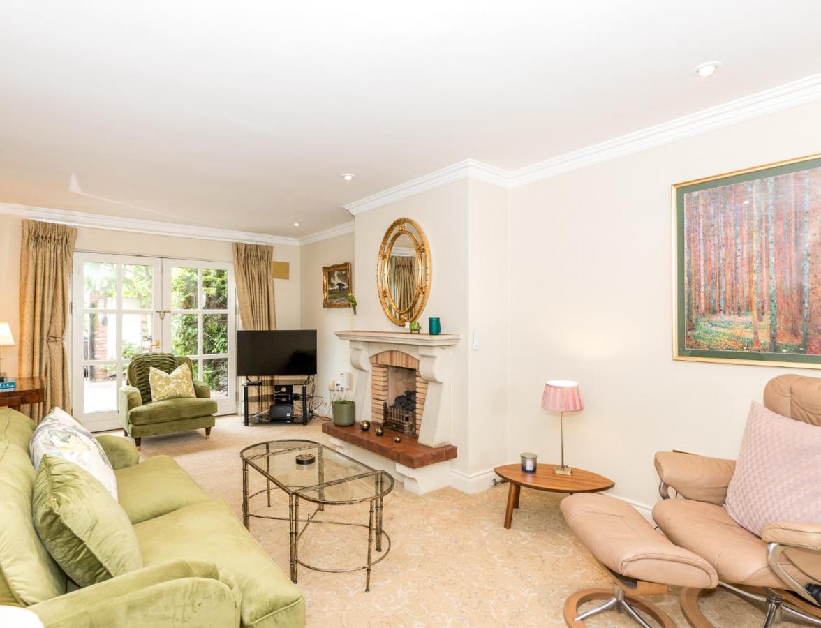 Vakantiehuis Fashionable Chic Townhouse In D4