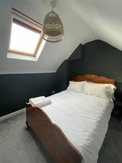 The Ranelagh Townhouse Apartment *