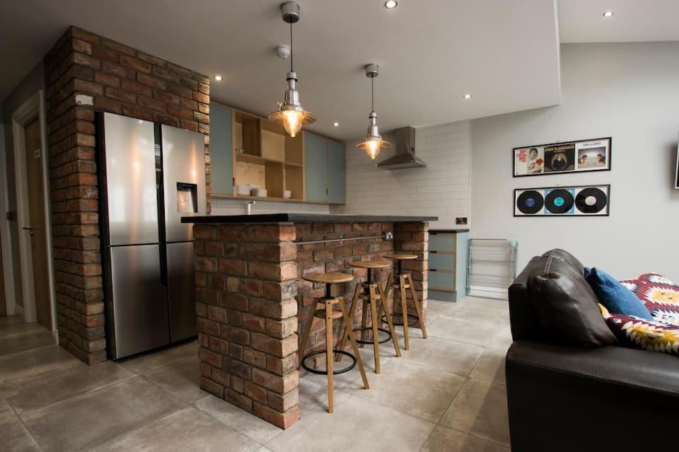 Modern Centre Bed & Breakfast