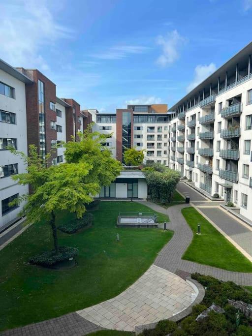 Apartment Stylish Flat With River View Dublin