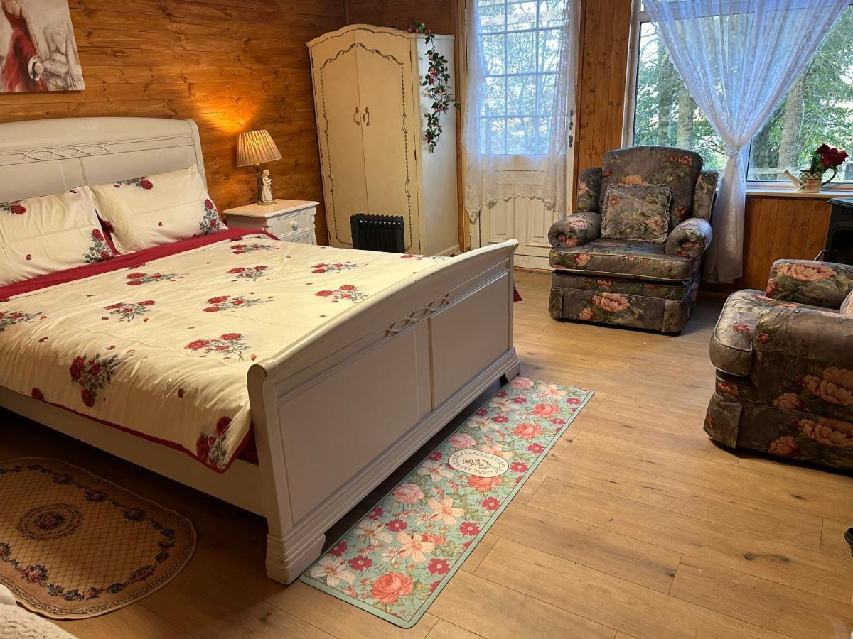 Cozy In A Barn With Farm View *