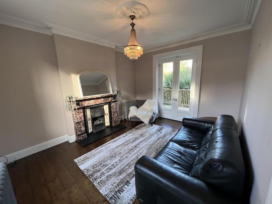 Tranquil Retreat In Historic Chapelizod Holiday home *