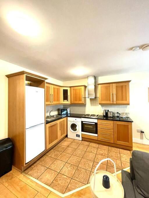 Peaceful 2 Bedrooms Near St Patrick's Cathedral Apartment Dublin