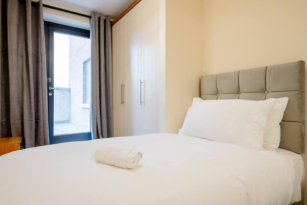 Peaceful 2 Bedrooms Near St Patrick's Cathedral Apartment