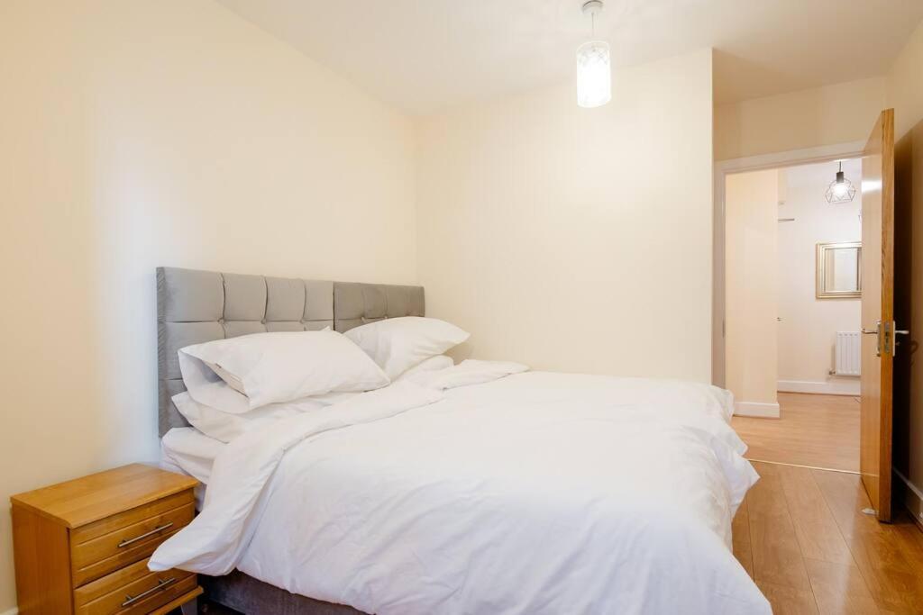 Peaceful 2 Bedrooms Near St Patrick's Cathedral