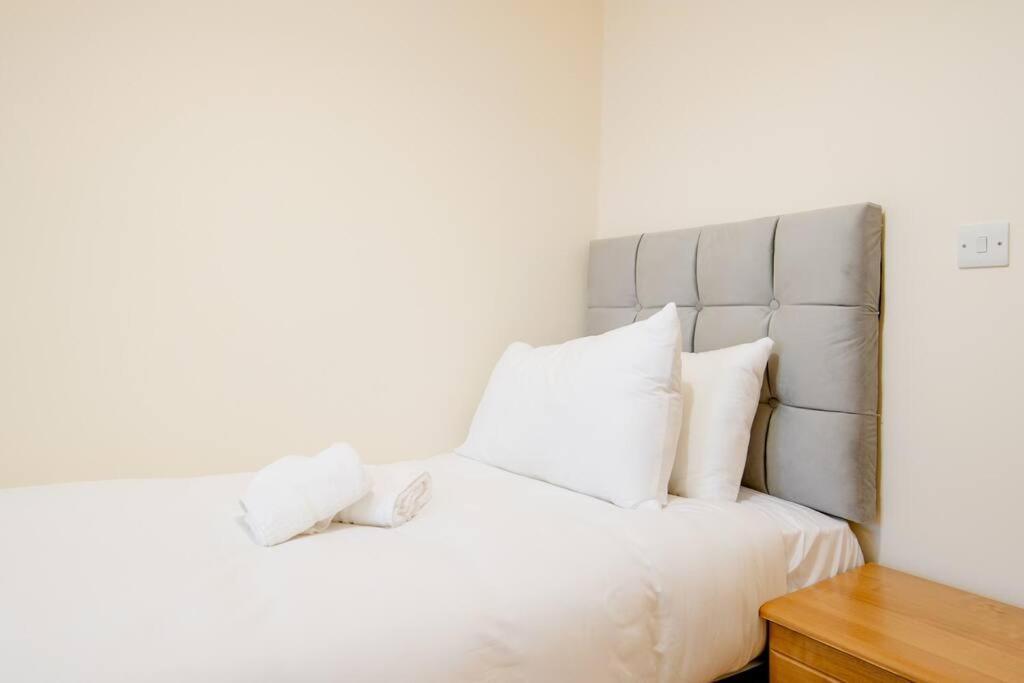 Peaceful 2 Bedrooms Near St Patrick's Cathedral Apartment Dublin