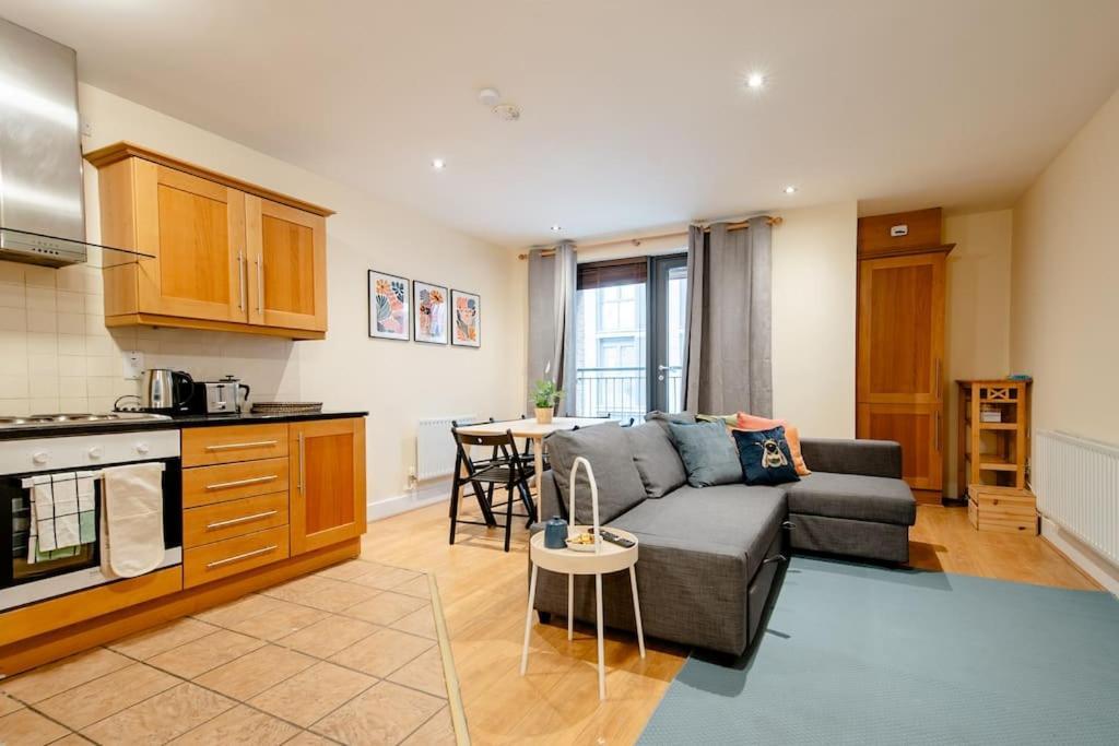 Peaceful 2 Bedrooms Near St Patrick's Cathedral Apartment *