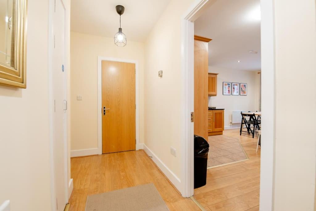 Peaceful 2 Bedrooms Near St Patrick's Cathedral Apartment *