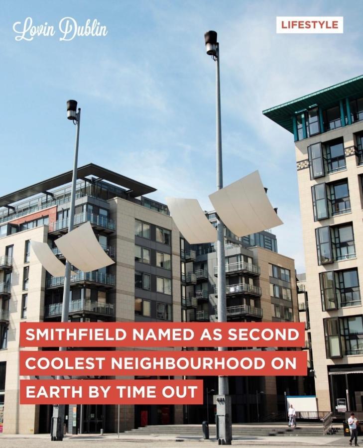 Smithfield Square Nest Entire