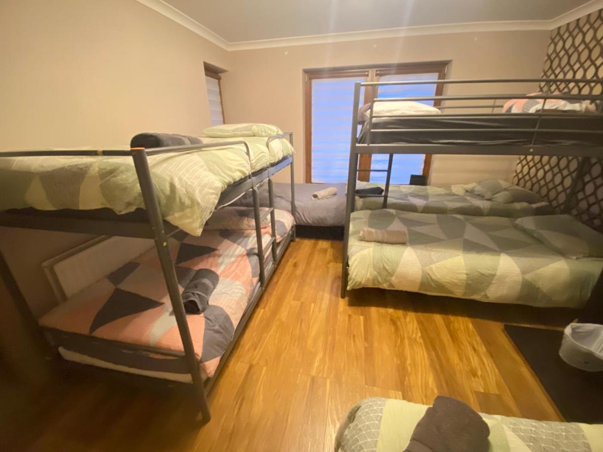 Homestay Airport Big With Bathroom Outside - Kitchen Only 7 Days Reservation Dublin