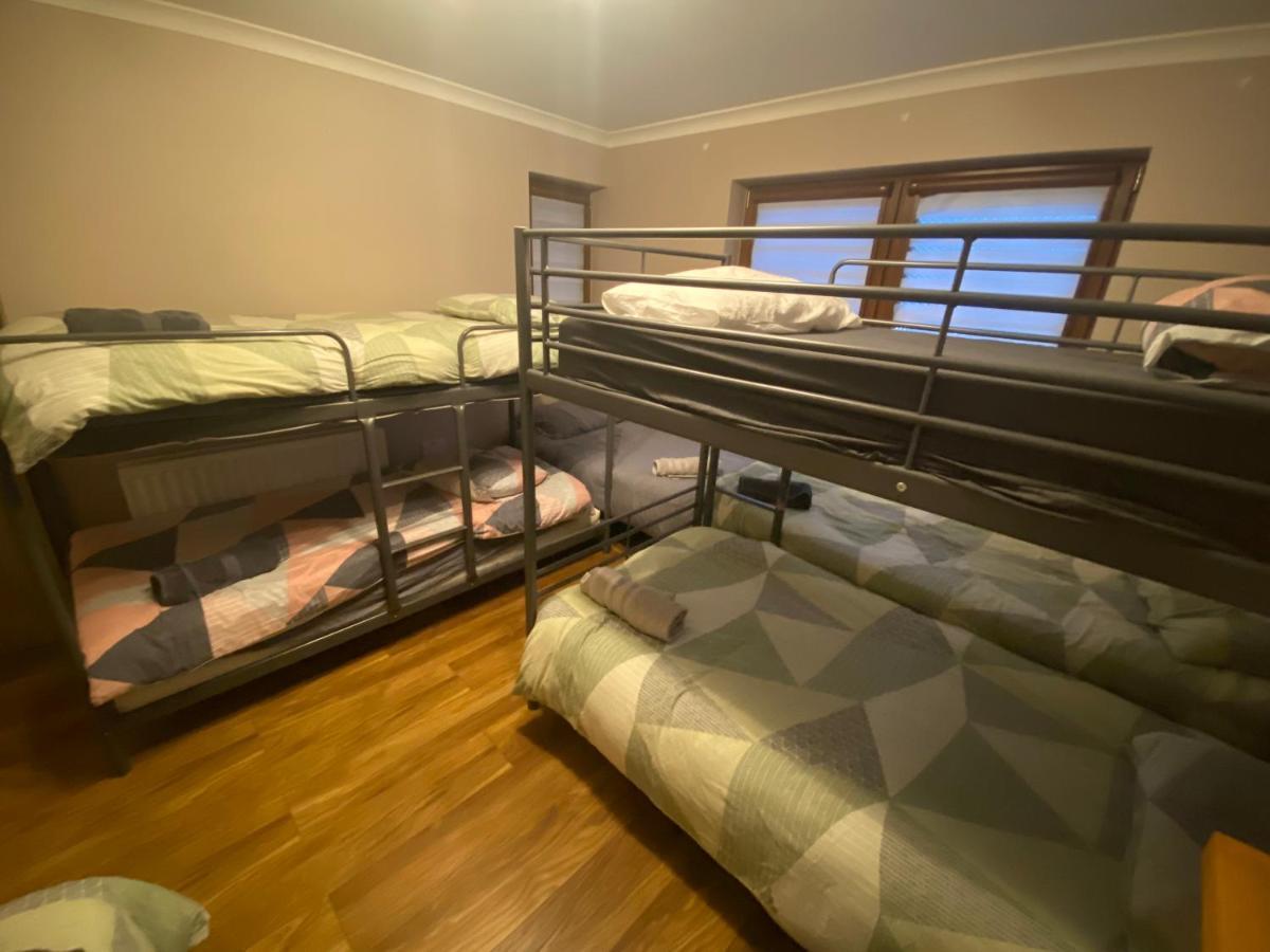 Airport Big With Bathroom Outside - Kitchen Only 7 Days Reservation * Dublin