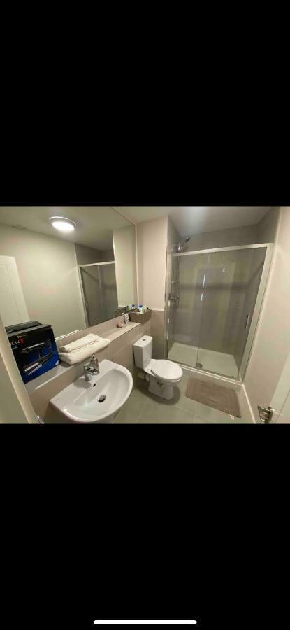 A Private Room,a Private Bathroom Guest house *