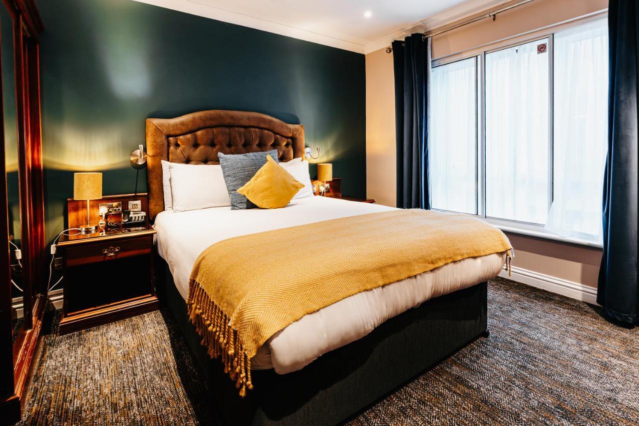 Hotel Drury Court 3*