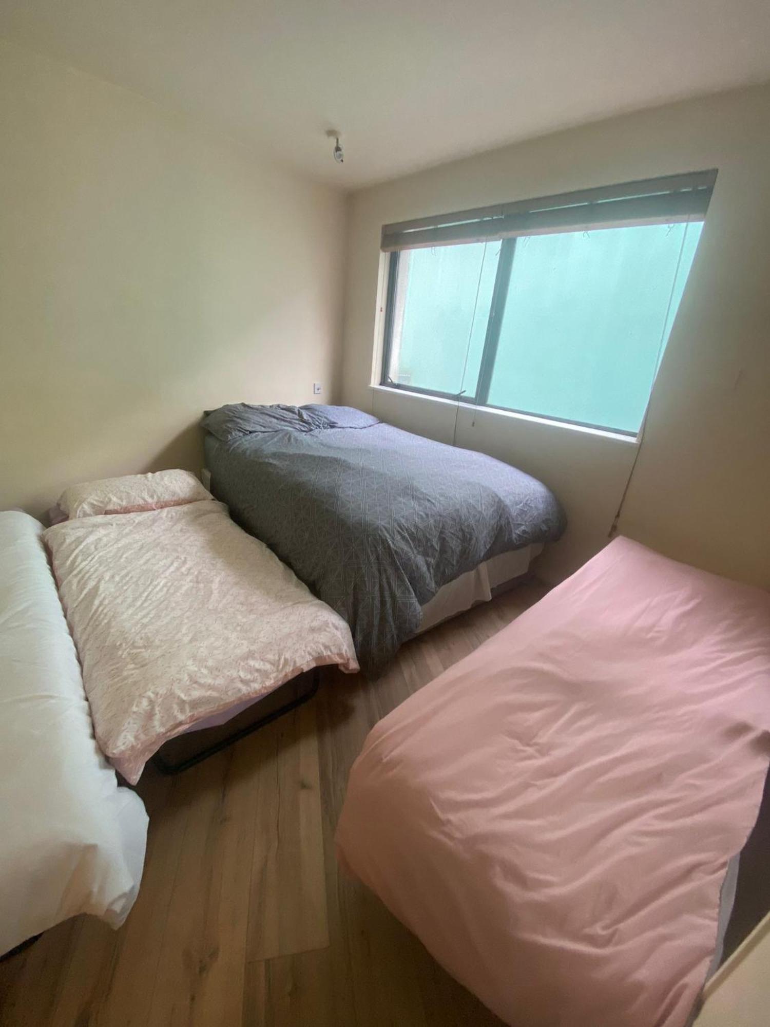Homestay Airport Big With Bathroom Outside - Kitchen Only 7 Days Reservation *