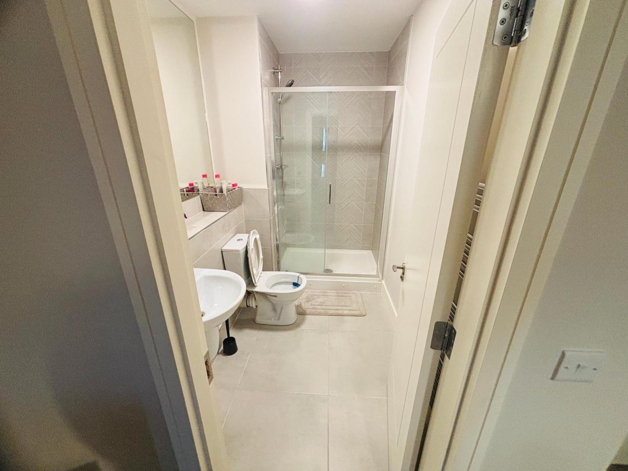A Private Room,a Private Bathroom Guest house *