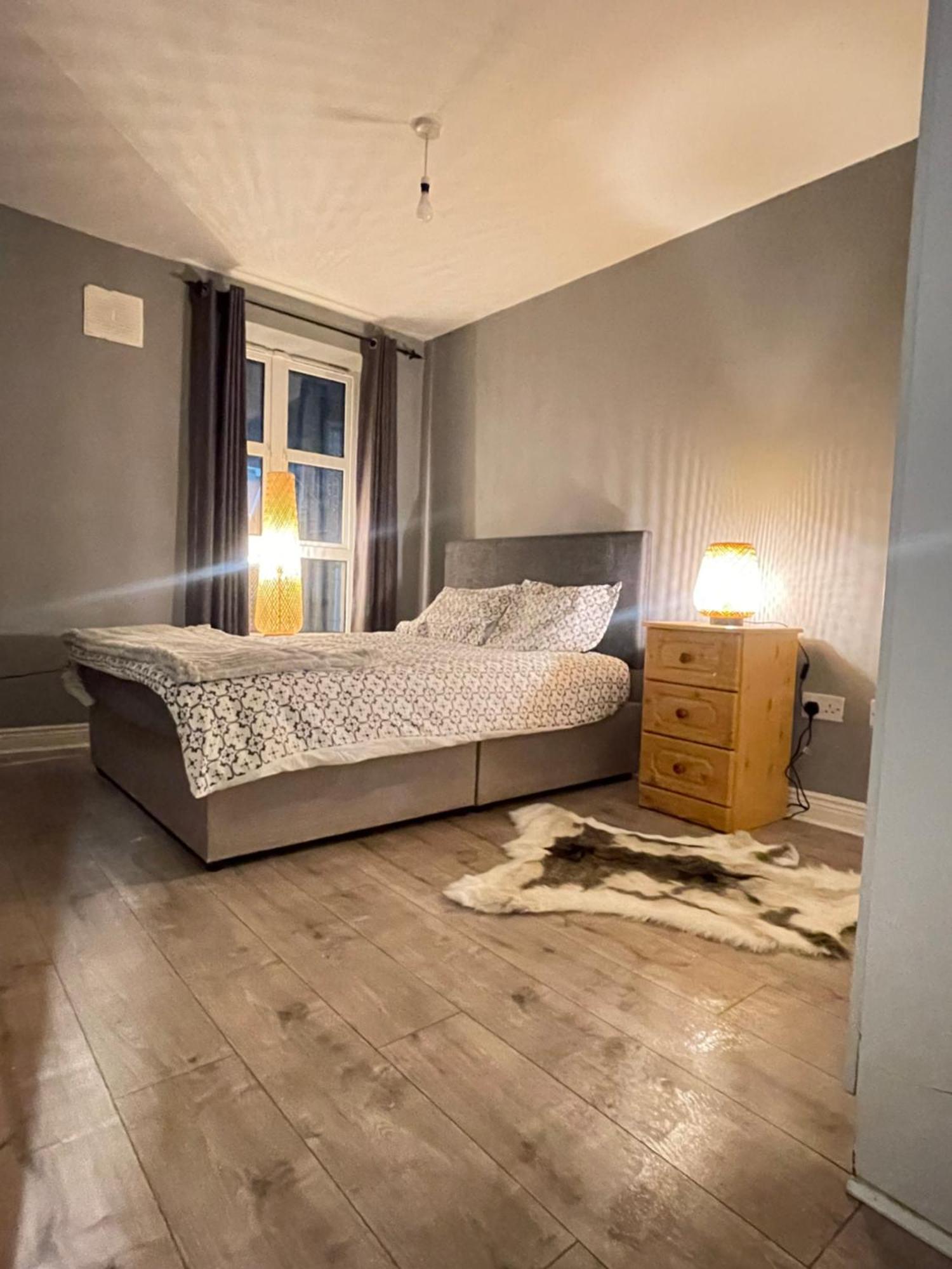 Apartment Modern Elegant With Parking Dublin