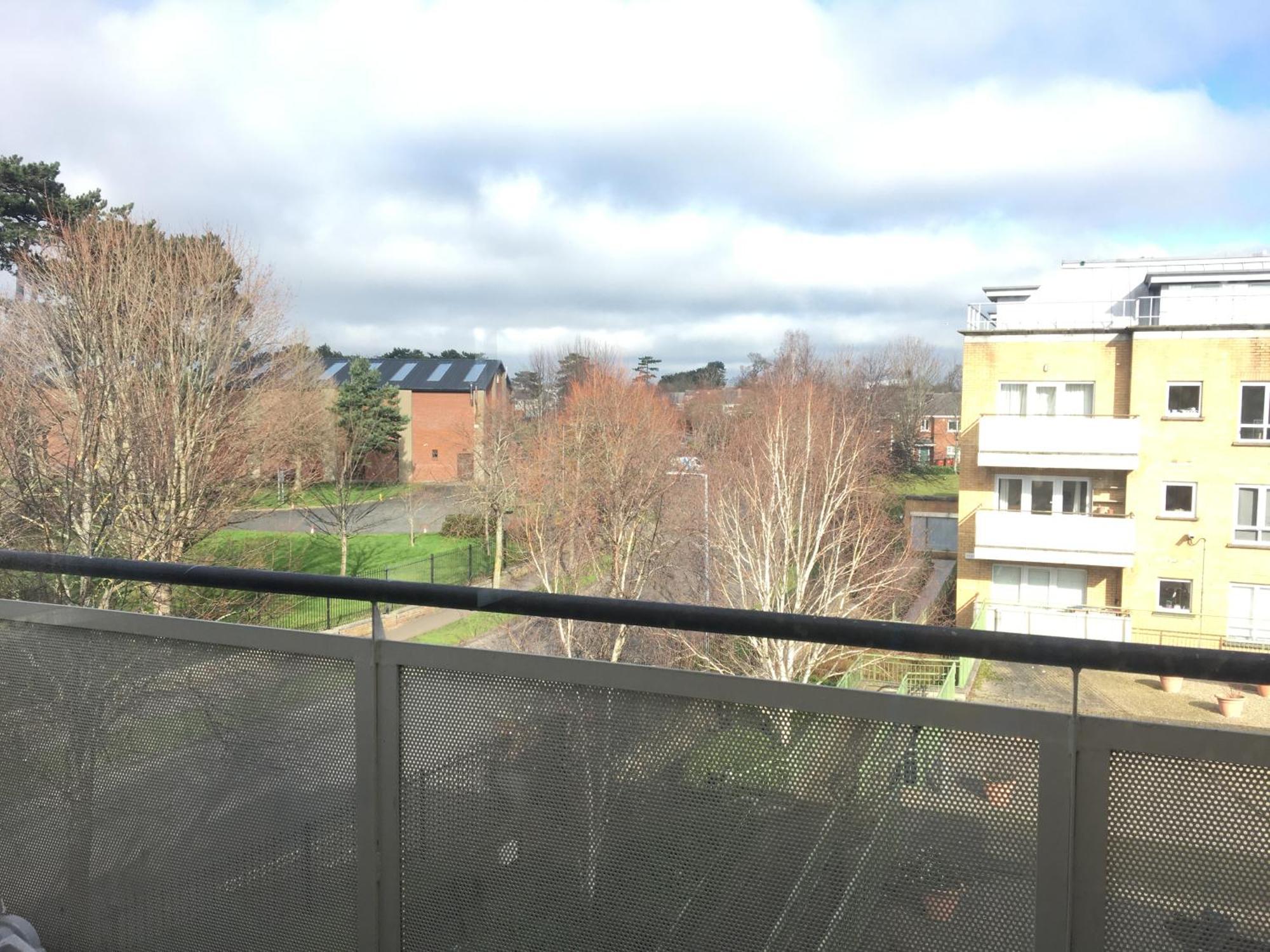 Spacious 3 Bedroom With Parking Dublin