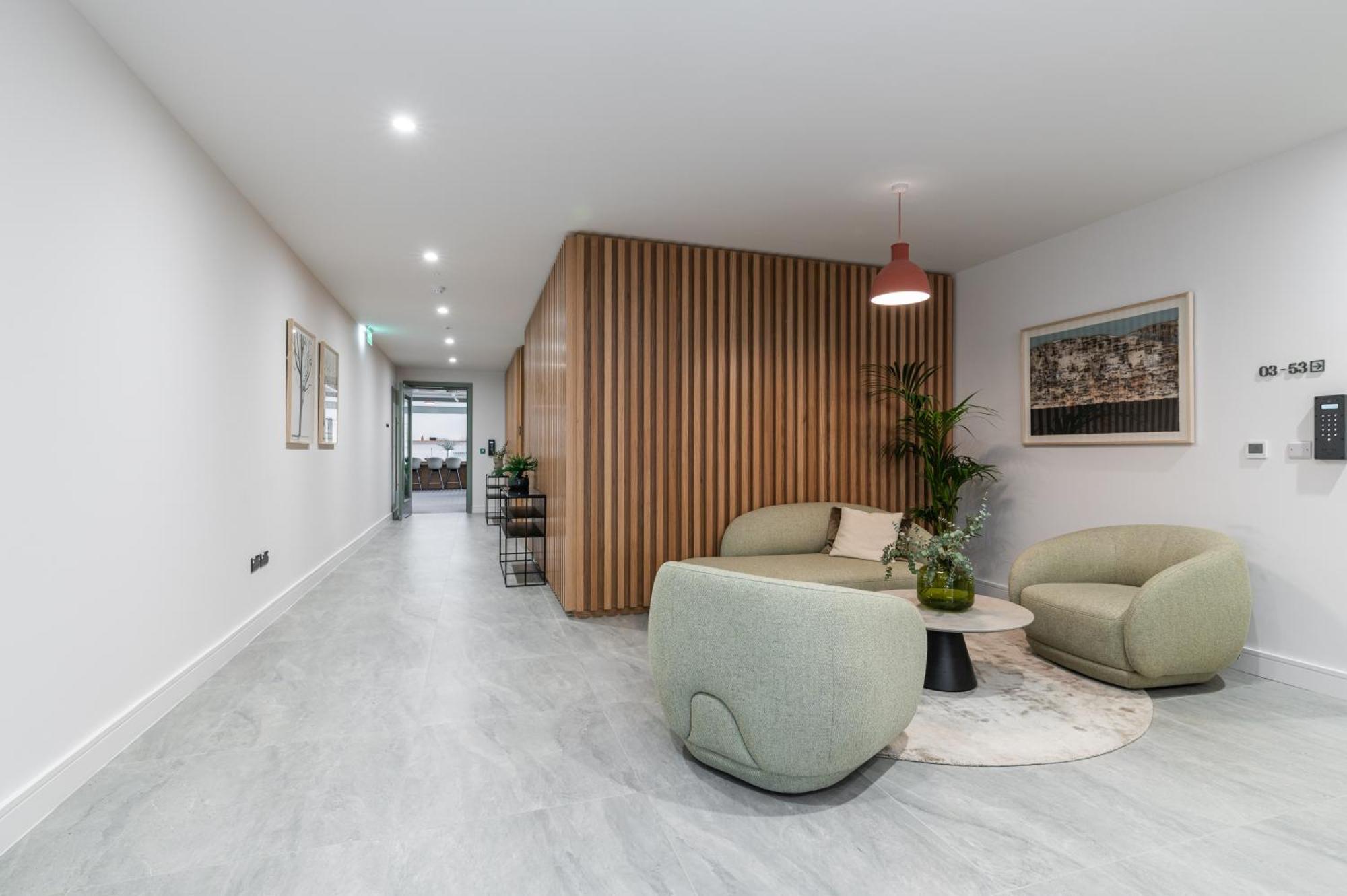 The Lookout Apartment