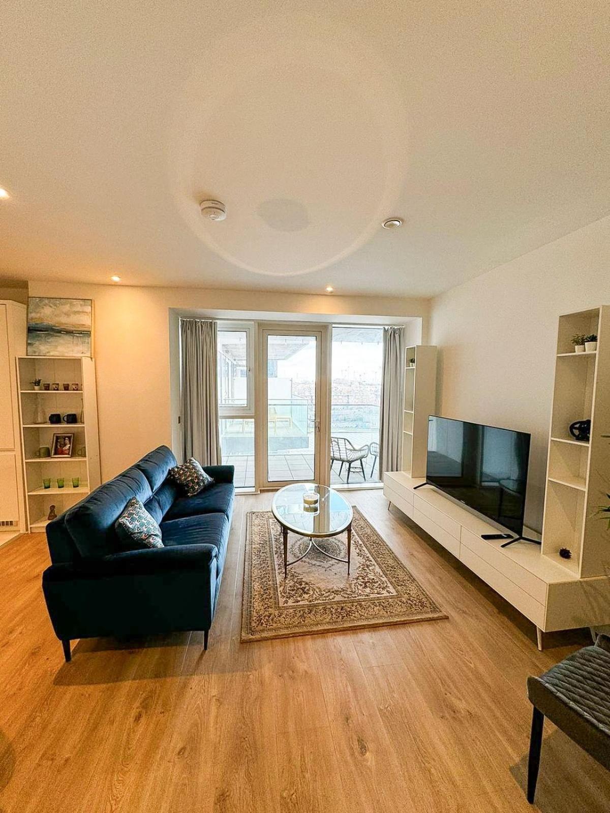 Elegant 2 Bedroom In Grand Canal