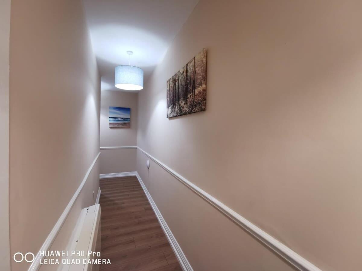 New Spacious & 3bedroom Tv& Wifi
