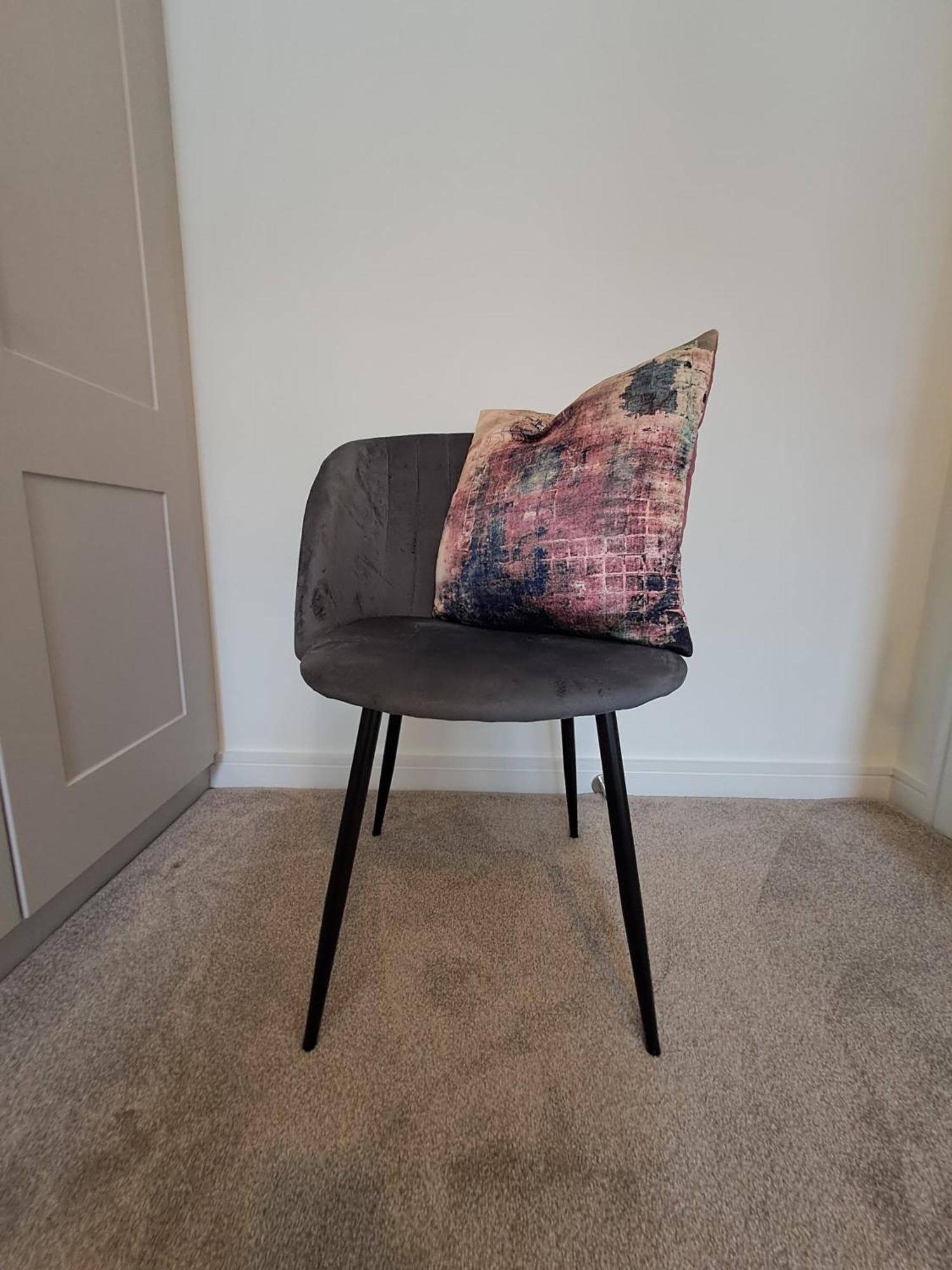 Homestay Cozy Bedroom In Lucan,