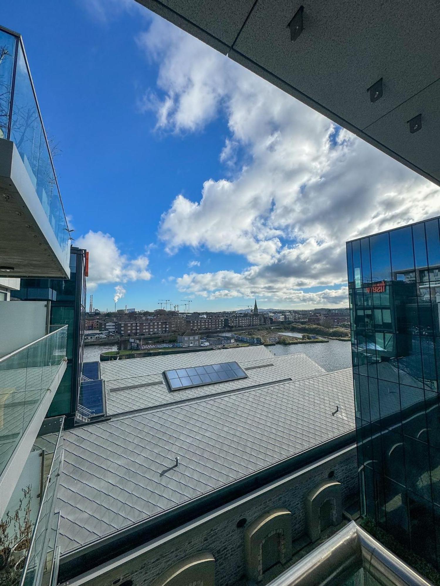 Elegant 2 Bedroom In Grand Canal Dublin