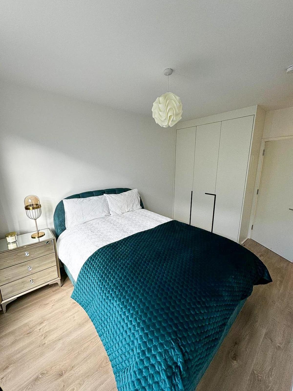 Elegant 2 Bedroom In Grand Canal *
