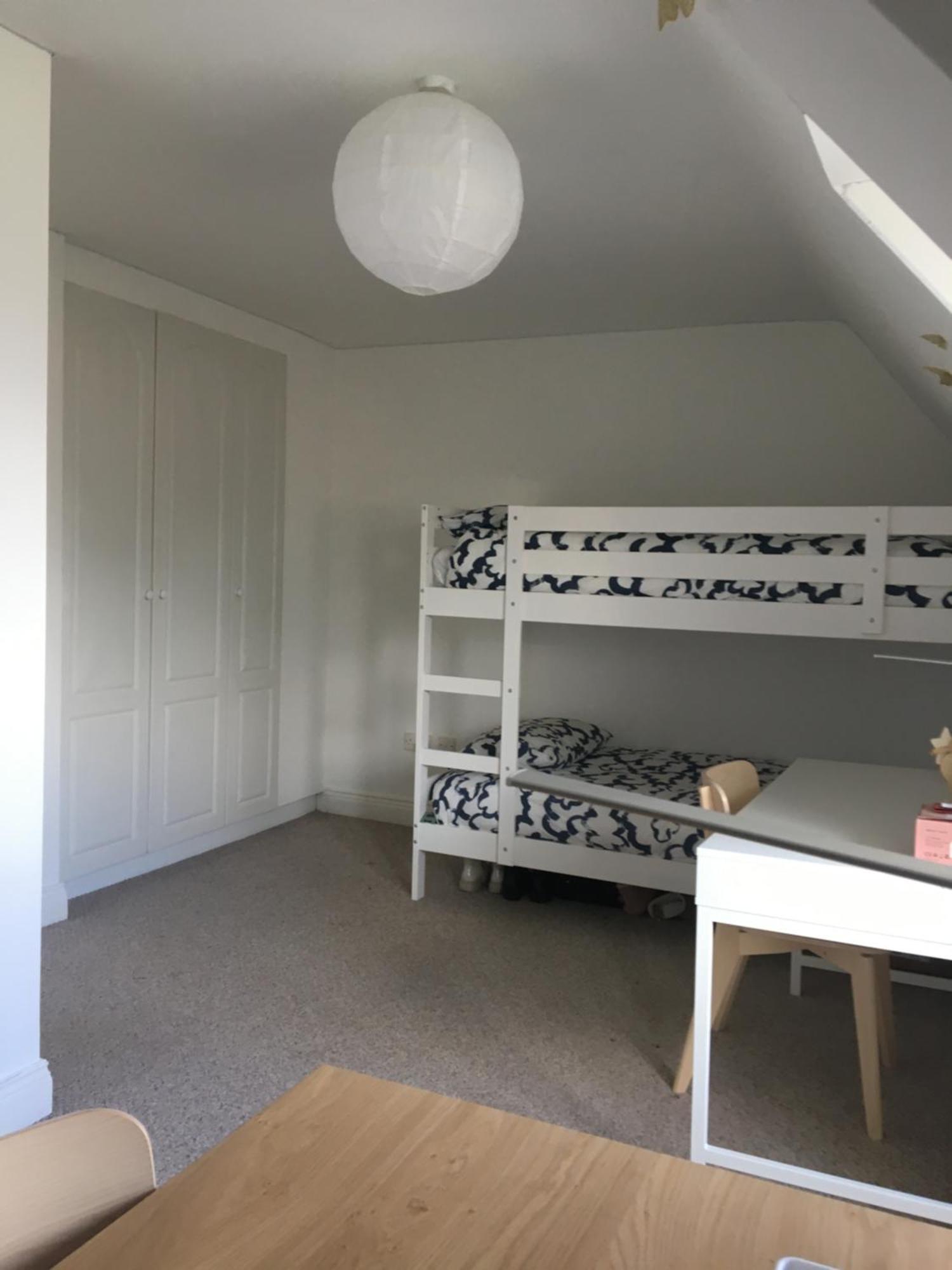 Apartment Spacious 3 Bedroom With Parking Dublin