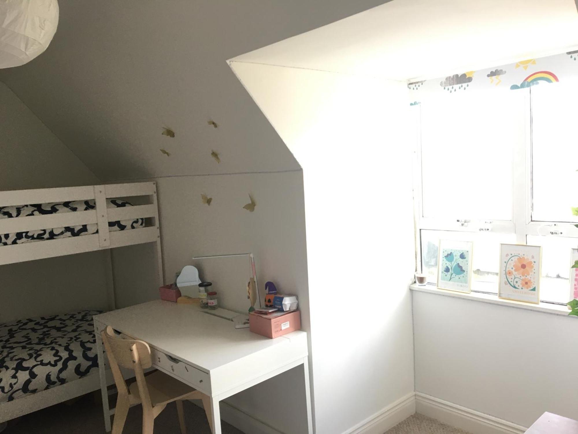 Spacious 3 Bedroom With Parking * Dublin