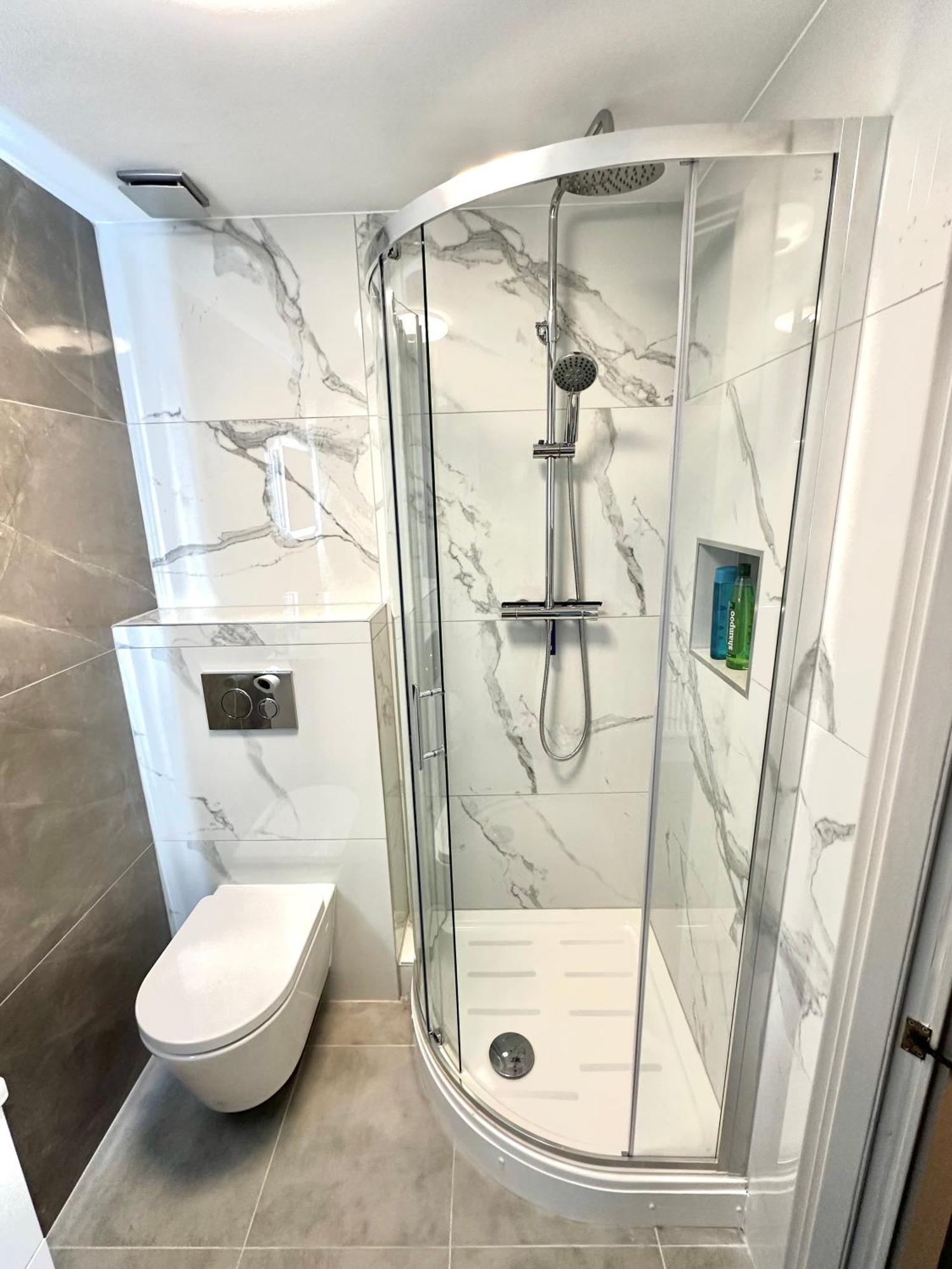 Apartment Modern 2bedroom Oasis Near Centre & Airport