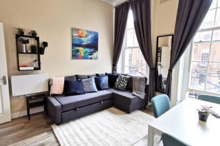 Apartment Great Location 1bed Off Oconnell St *