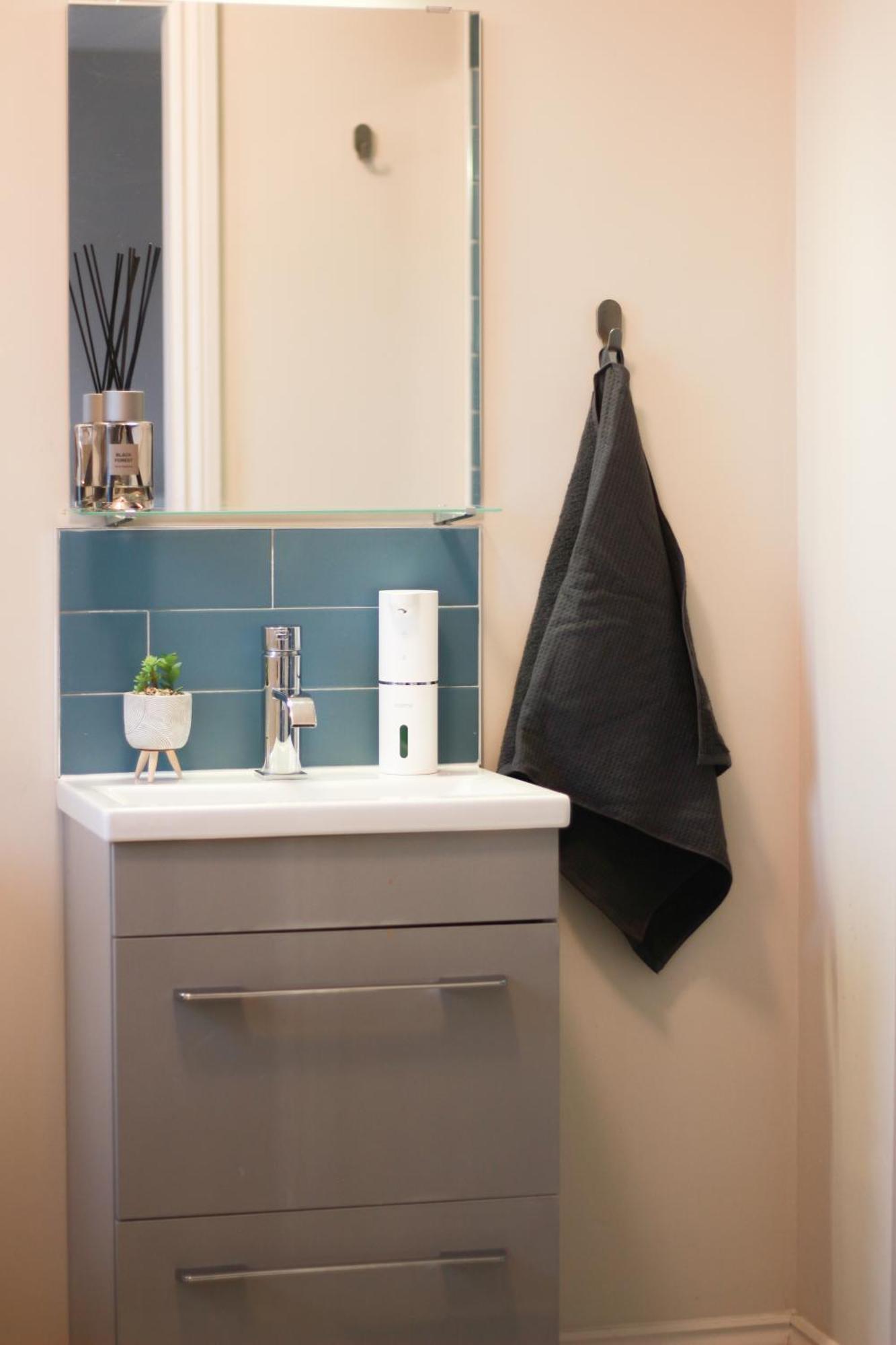 The Hive - Luxury Ensuite - Full Privacy As Only On The Floor! Homestay Dublin