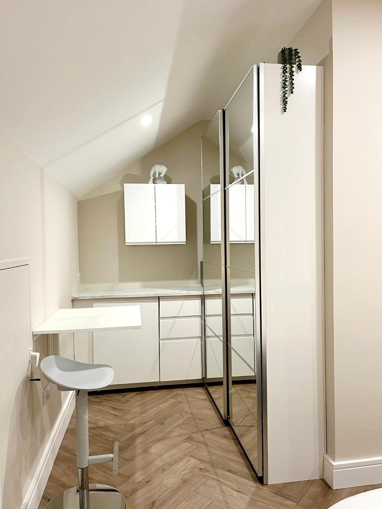Attic In Citywest Homestay *