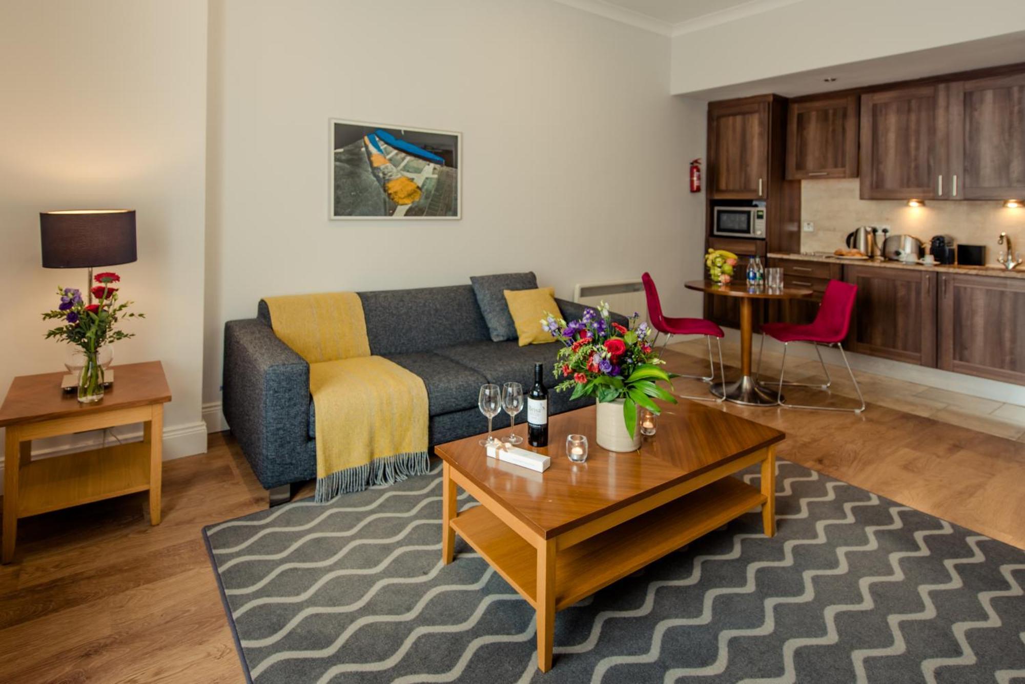 Premier Dublin, Leeson Street Apartment
