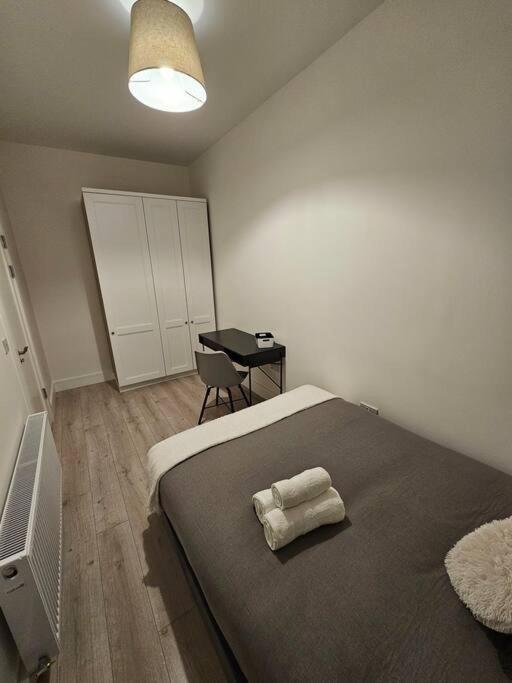 Spacious And Cosy House * Dublin
