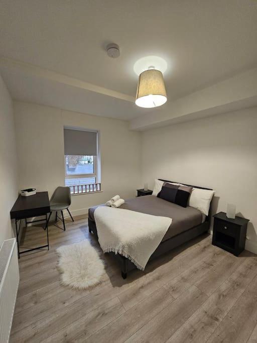 Apartment Spacious And Cosy House