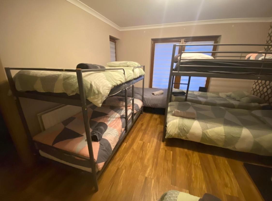 Airport Big With Bathroom Outside - Kitchen Only 7 Days Reservation Homestay *