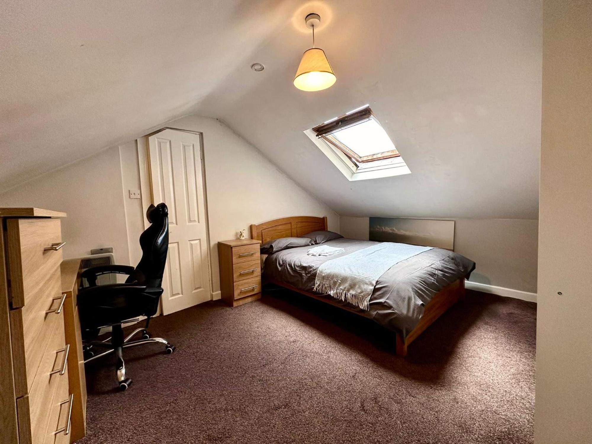 Homestay Spacious In *