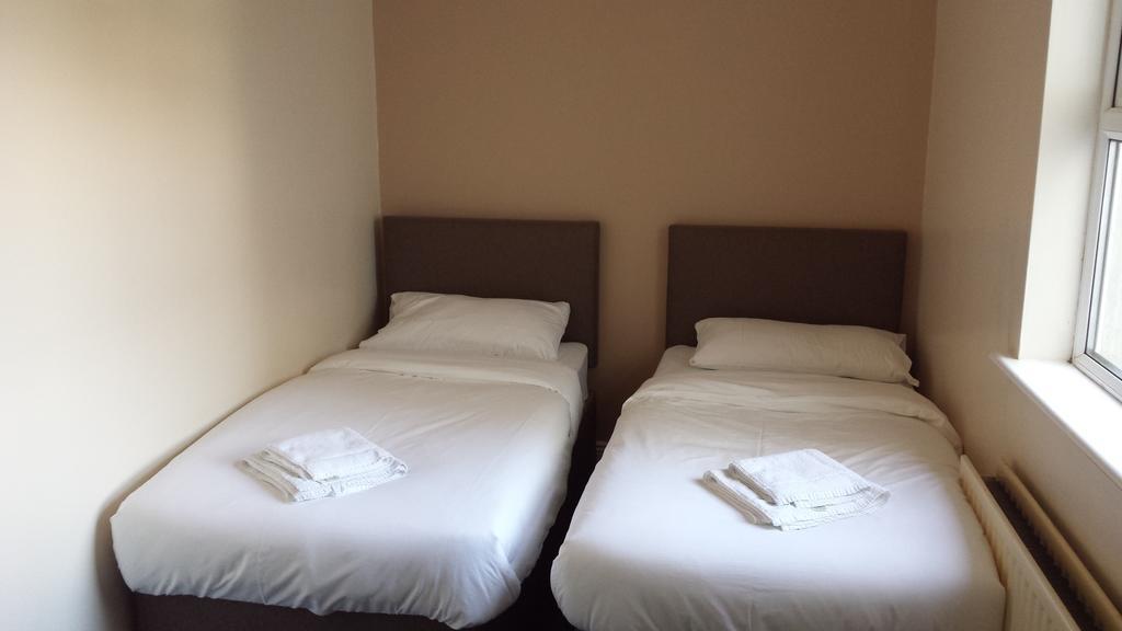 Apartment Crompton Hall