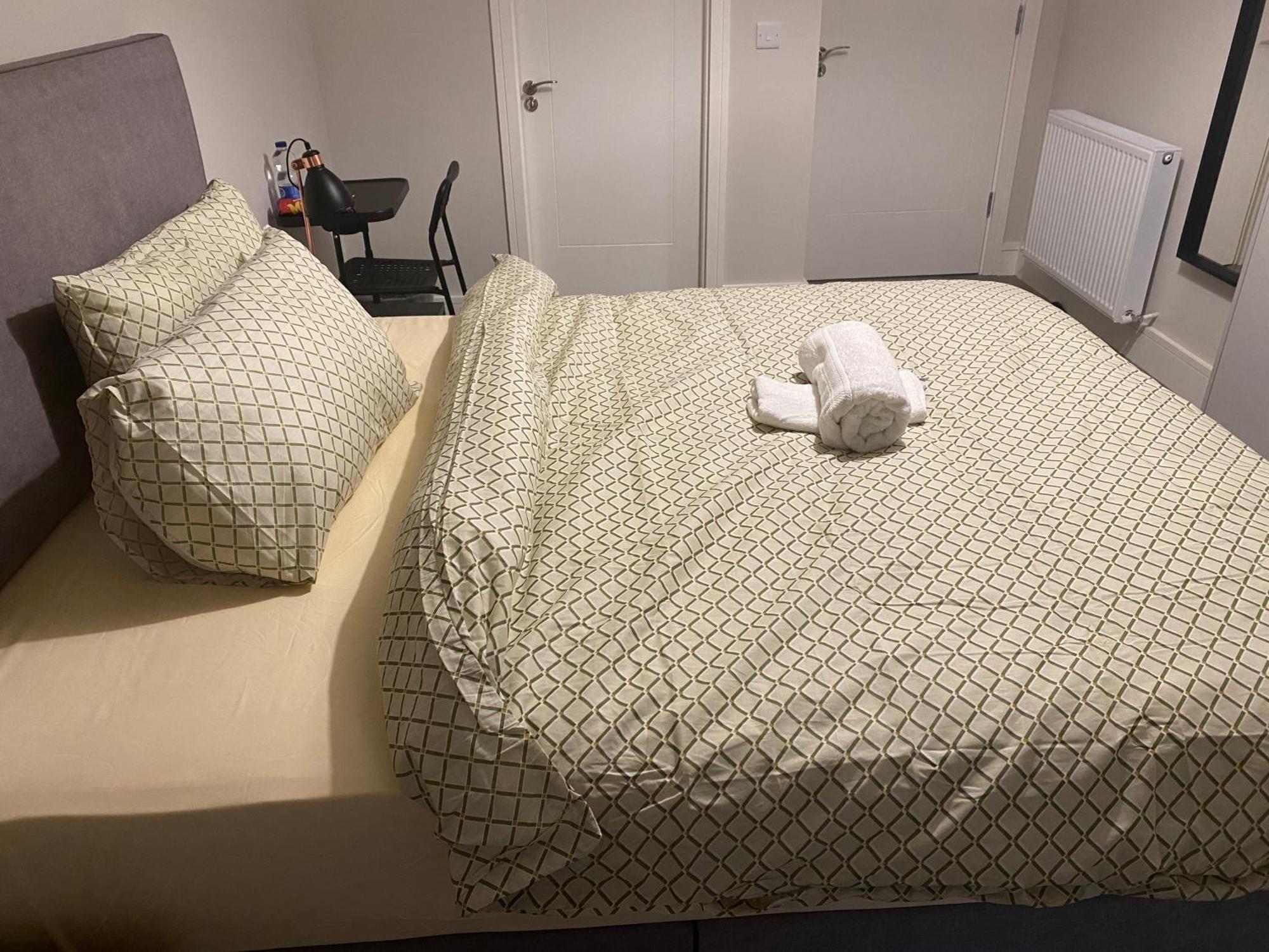 A Private Room,a Private Bathroom Guest house