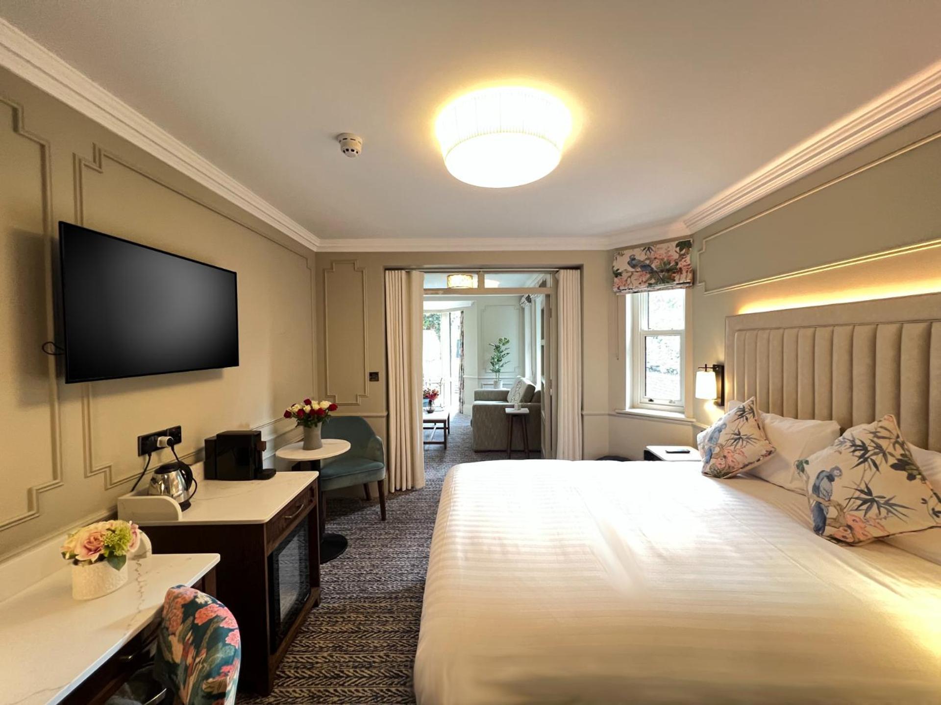 Waterloo Town House & 4* Dublin