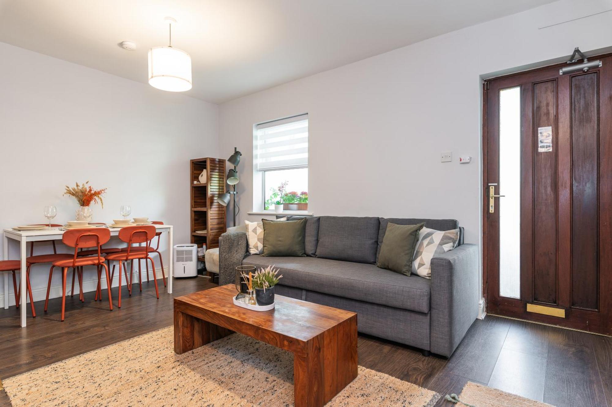 Lovely 2-bed In The Heart Of Apartment Dublin