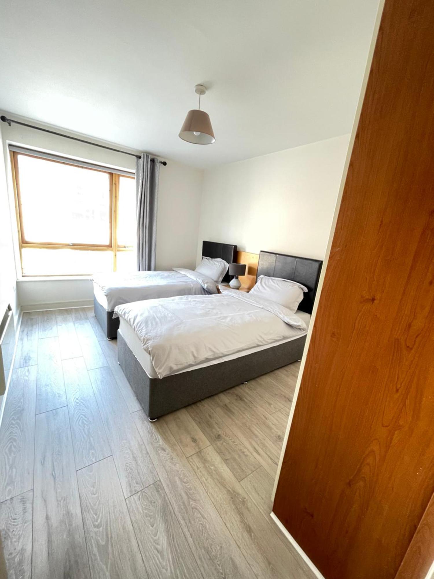 Greeg Court Apartment *
