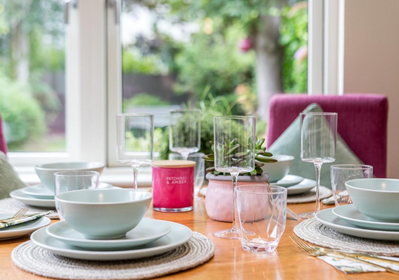 Fashionable Chic Townhouse In D4 Vakantiehuis