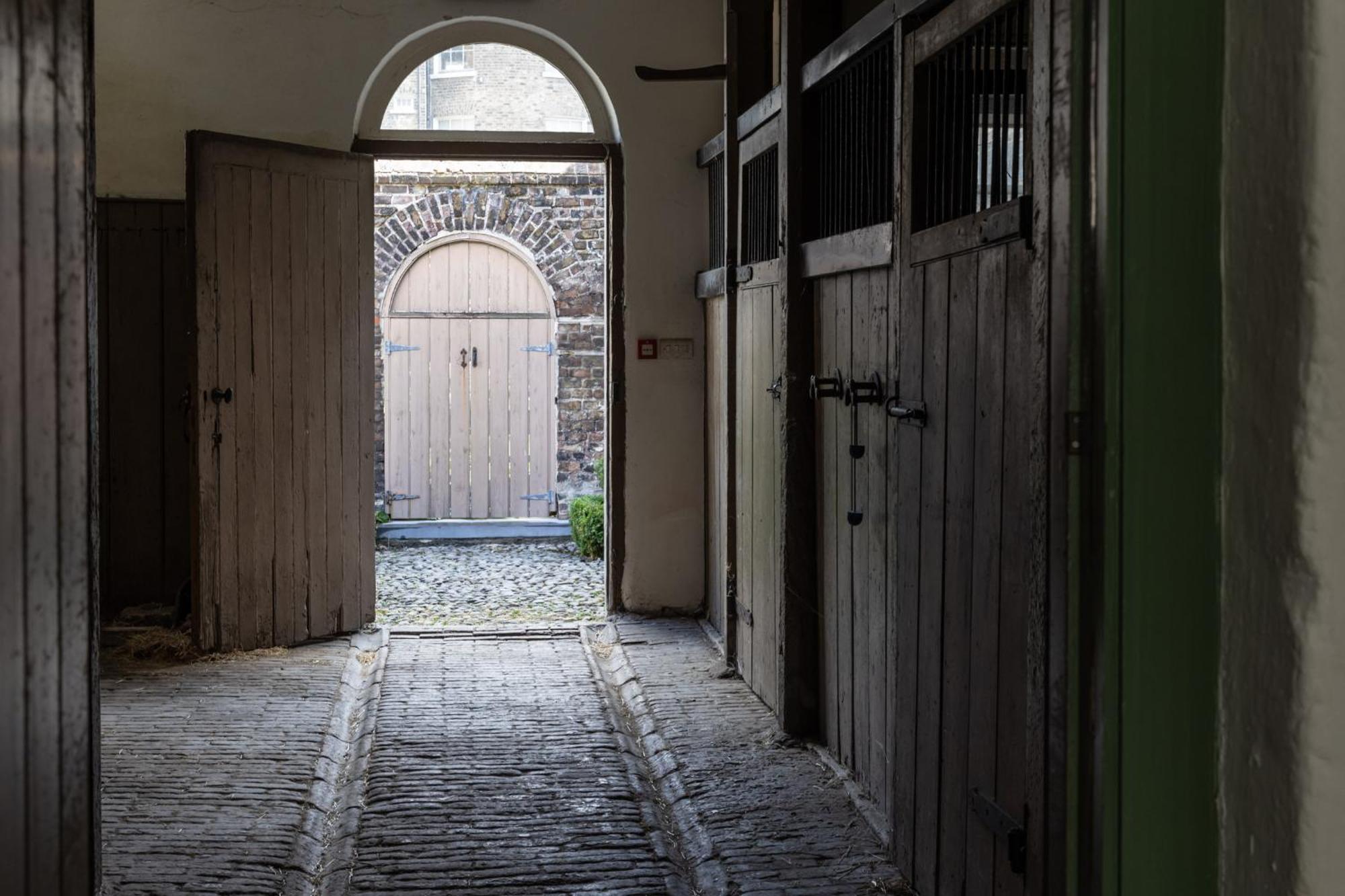 Apartment Merrion Mews *
