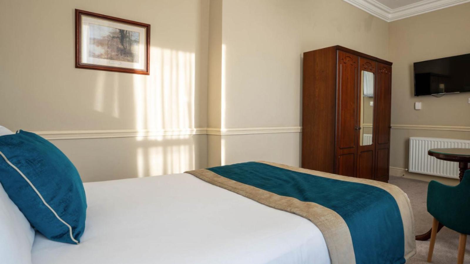 Harcourt 3* Dublin